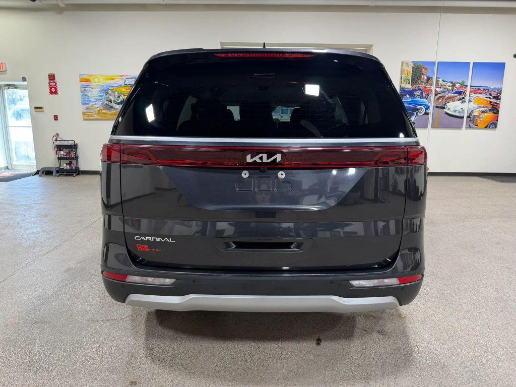 used 2023 Kia Carnival car, priced at $26,990