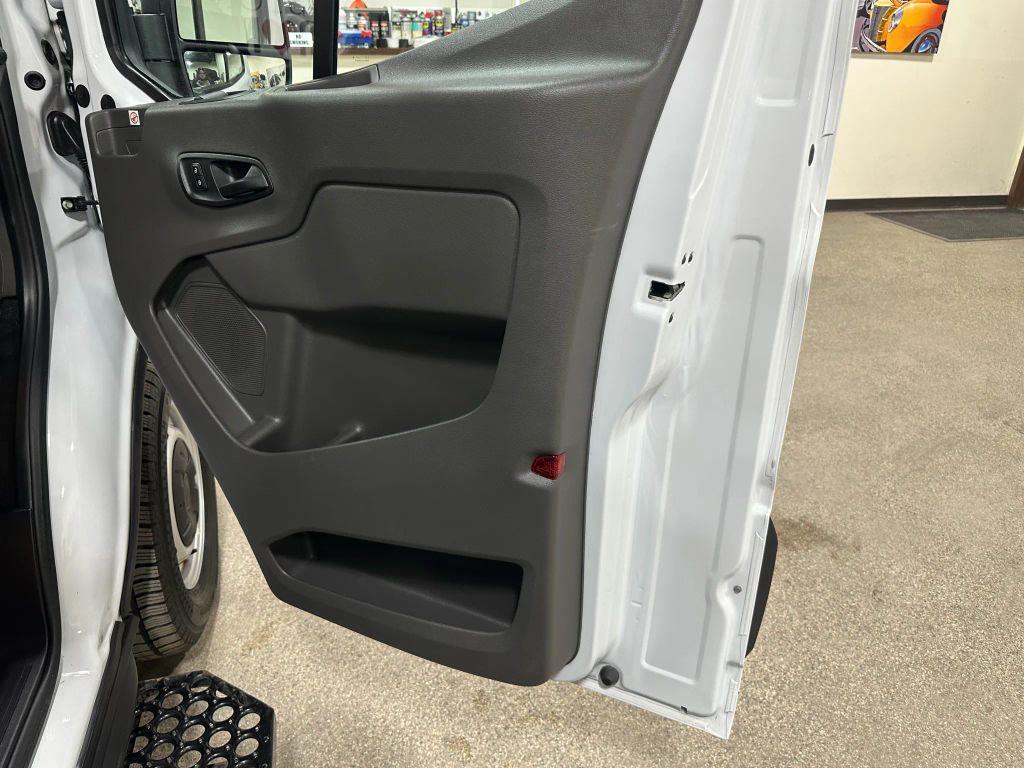 used 2020 Ford Transit-150 car