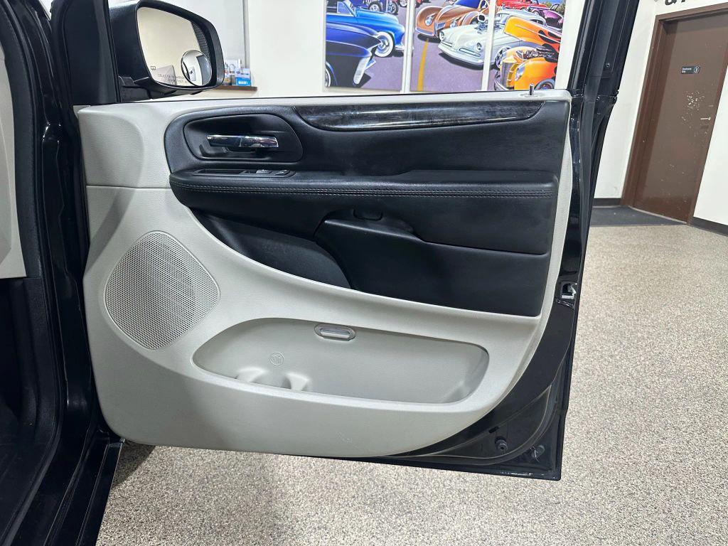 used 2018 Dodge Grand Caravan car, priced at $17,990