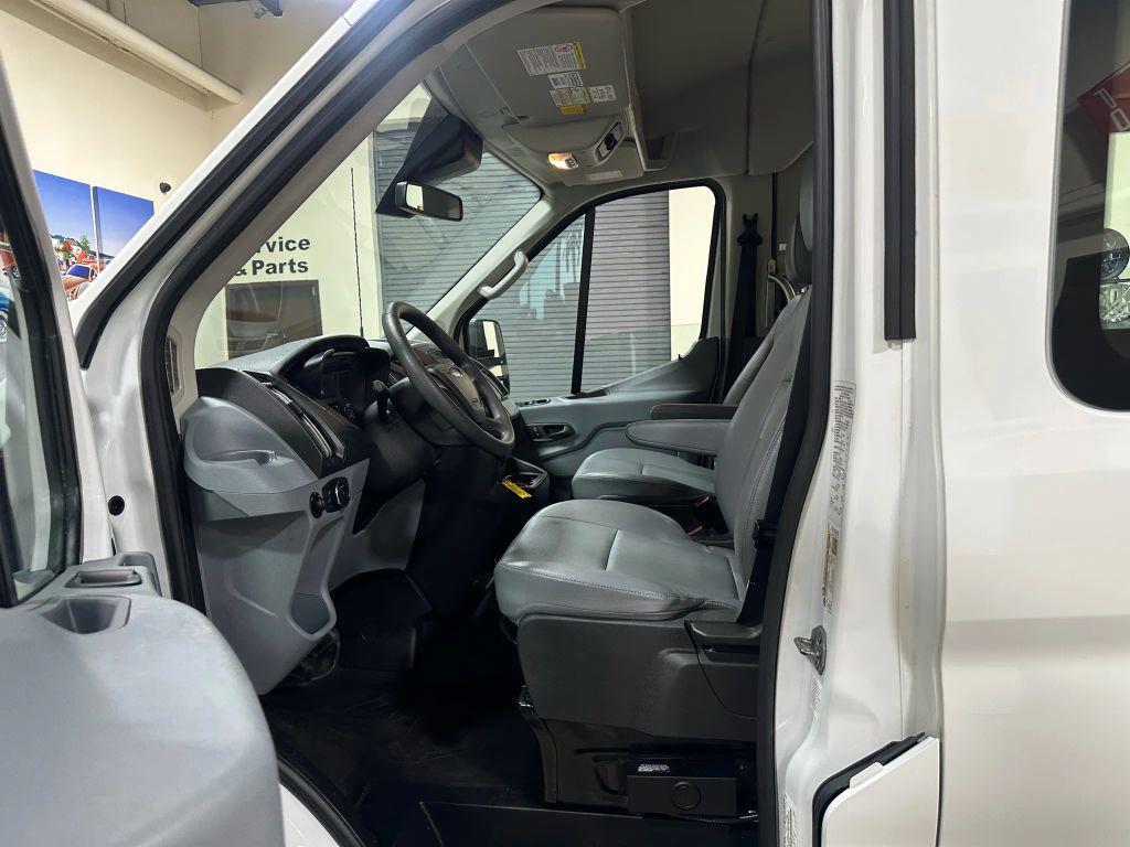 used 2019 Ford Transit-350 car