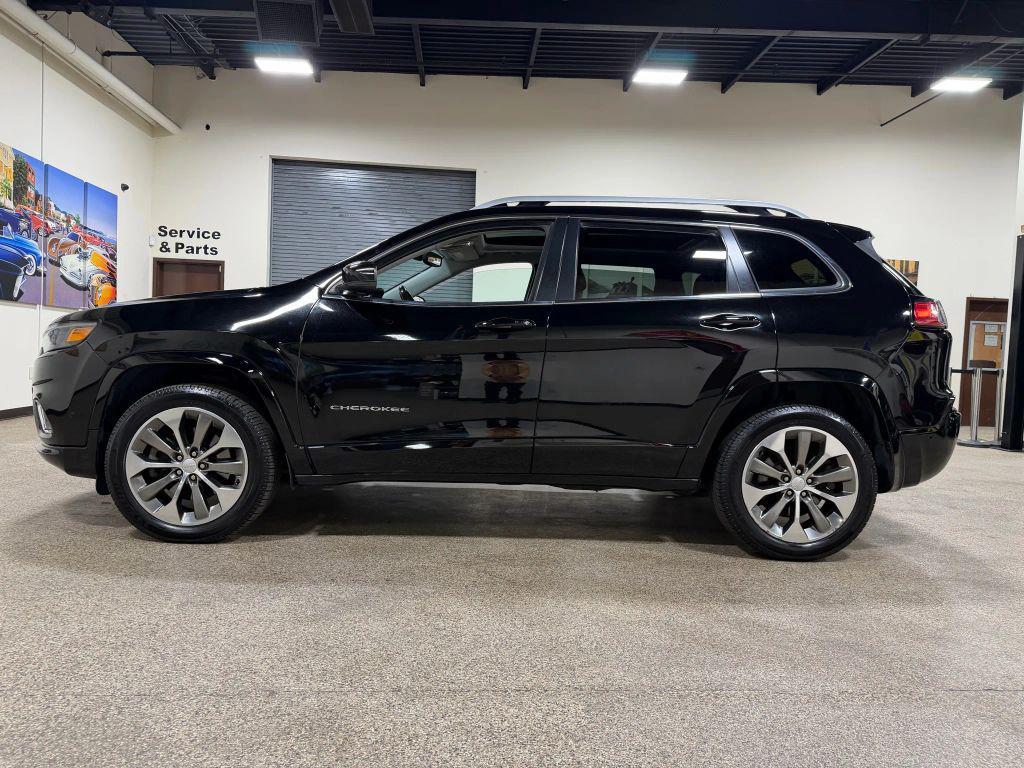 used 2019 Jeep Cherokee car, priced at $15,990
