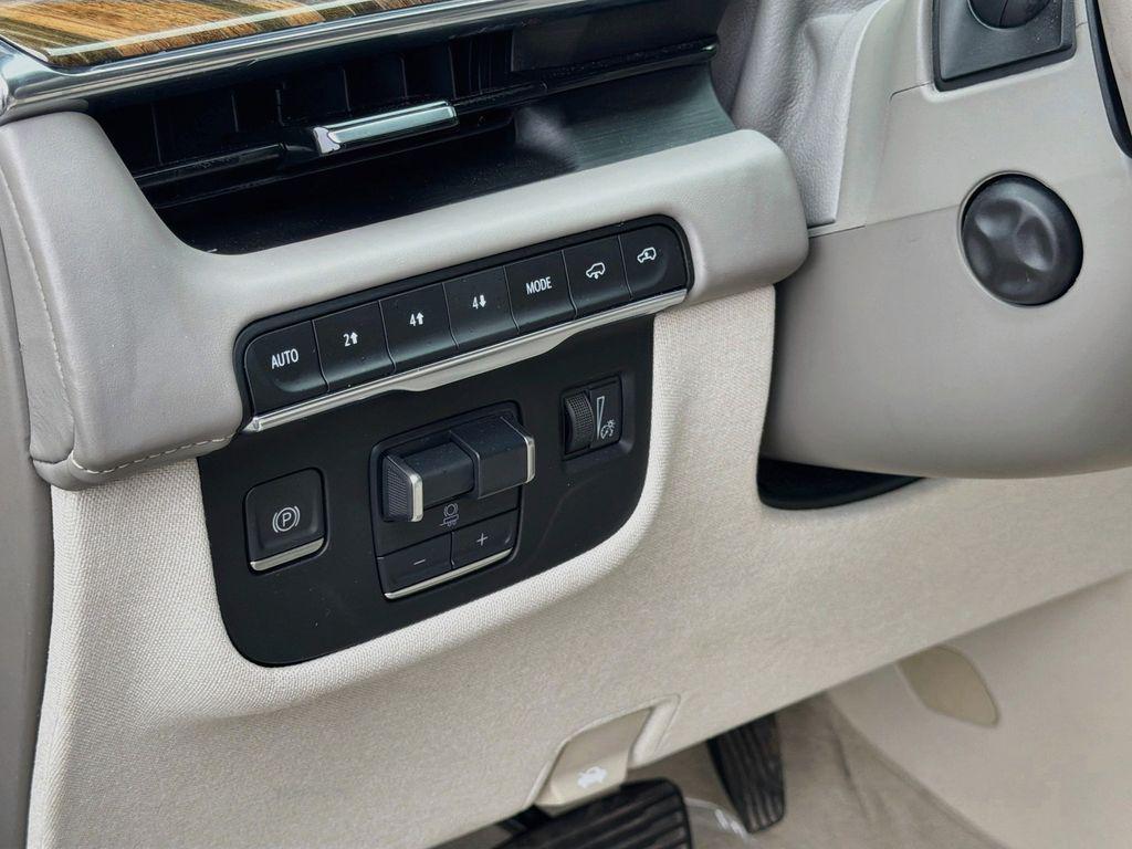 used 2023 Cadillac Escalade car, priced at $75,199