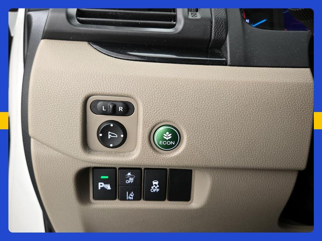 used 2021 Honda Pilot car, priced at $28,998