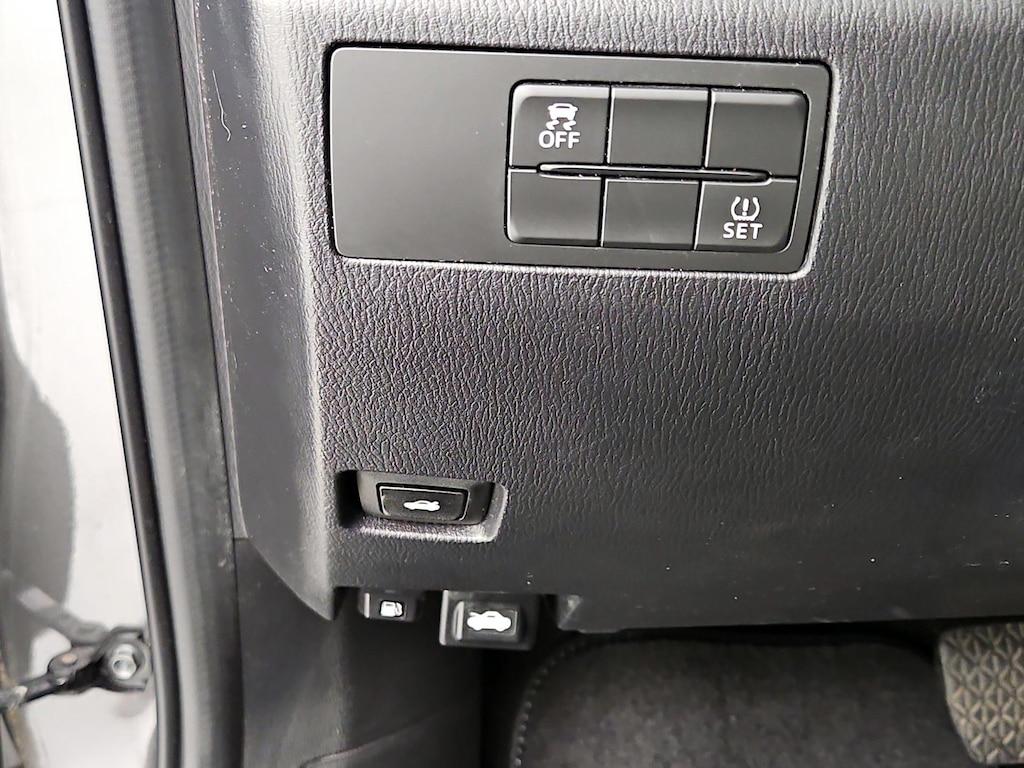 used 2018 Mazda Mazda3 car, priced at $18,998