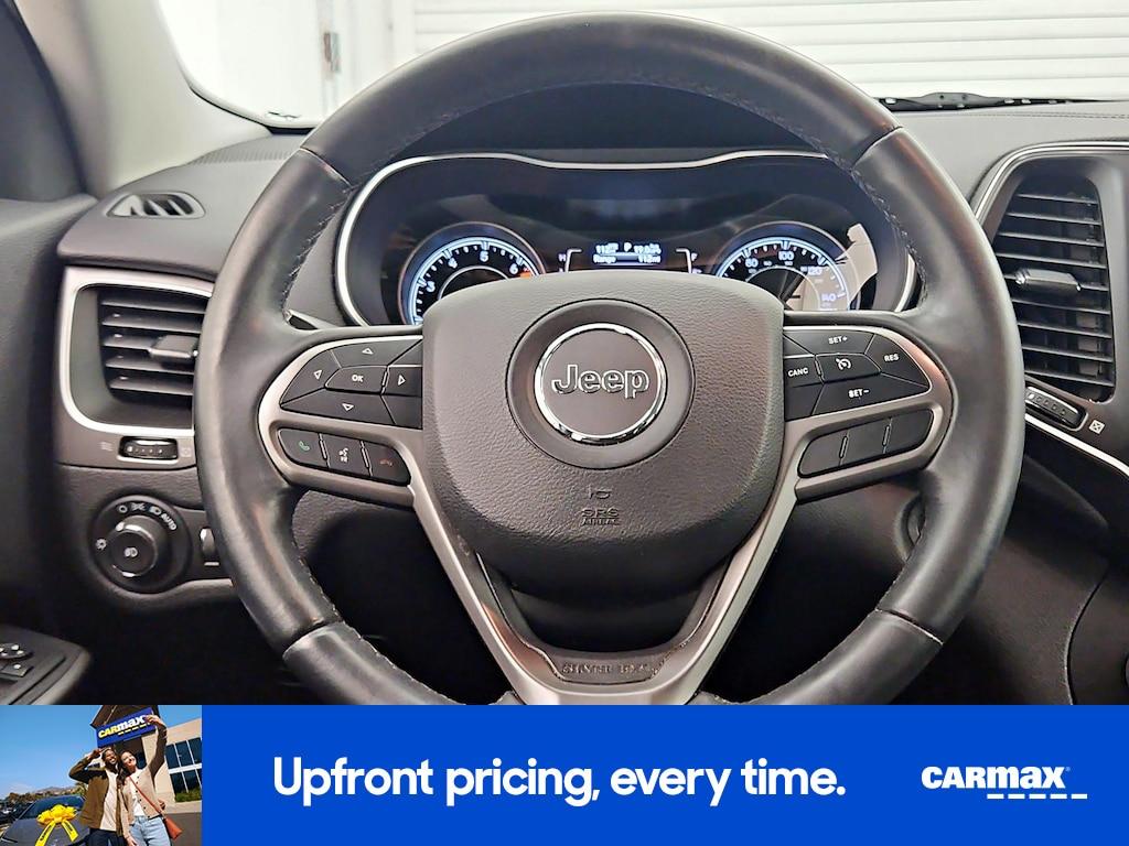 used 2019 Jeep Cherokee car, priced at $16,998