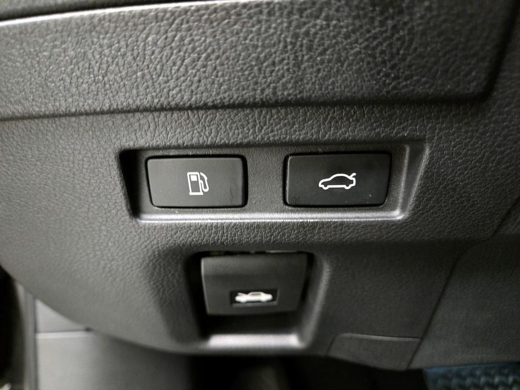 used 2019 Lexus ES 300h car, priced at $35,998