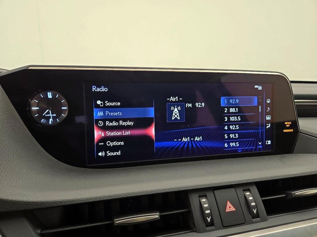 used 2019 Lexus ES 300h car, priced at $35,998