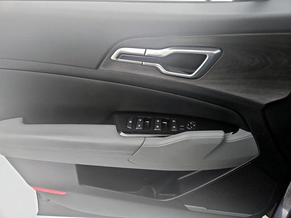 used 2024 Kia Sportage car, priced at $28,998