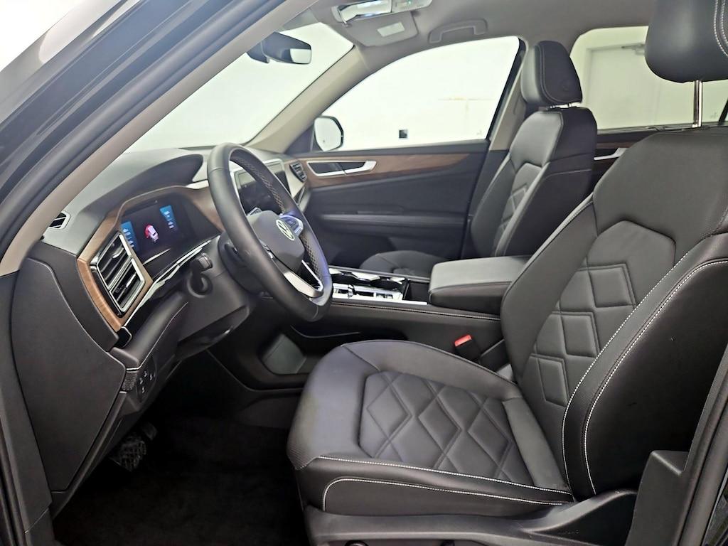 used 2025 Volkswagen Atlas car, priced at $35,998