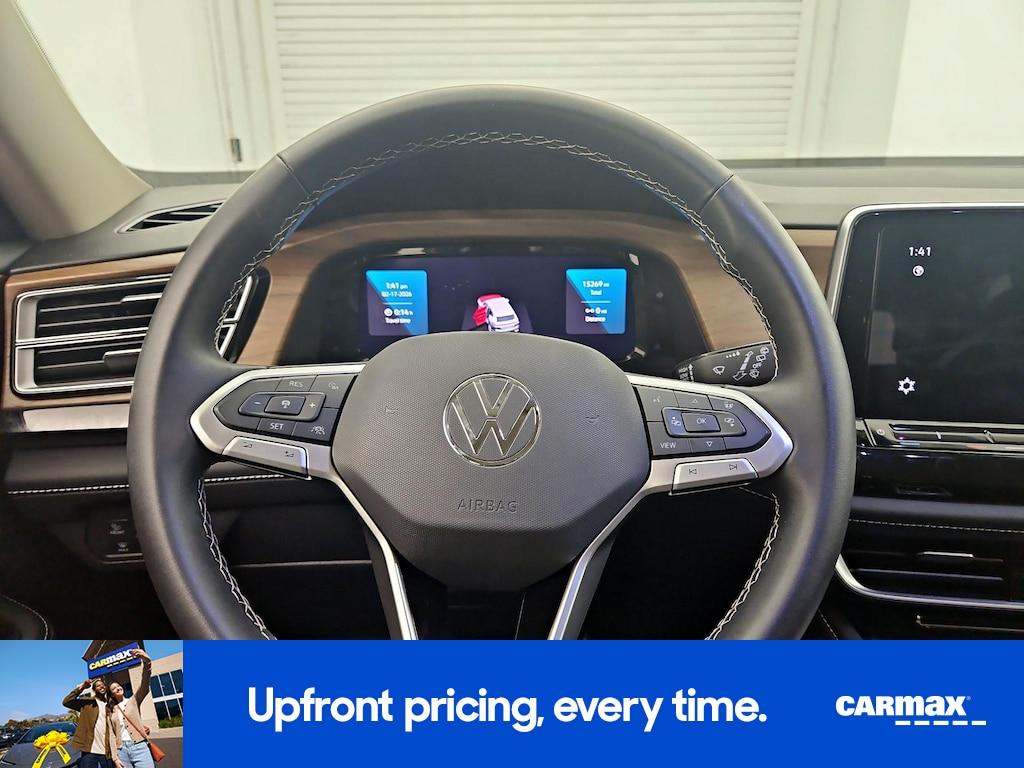 used 2025 Volkswagen Atlas car, priced at $35,998