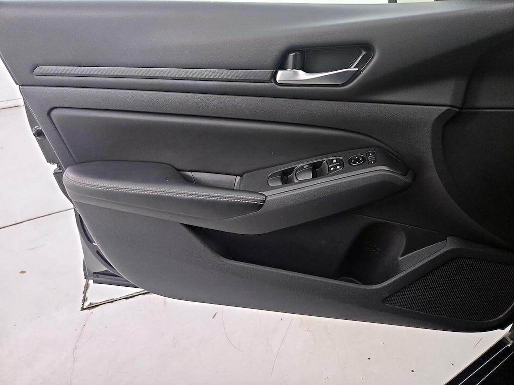 used 2025 Nissan Altima car, priced at $22,998