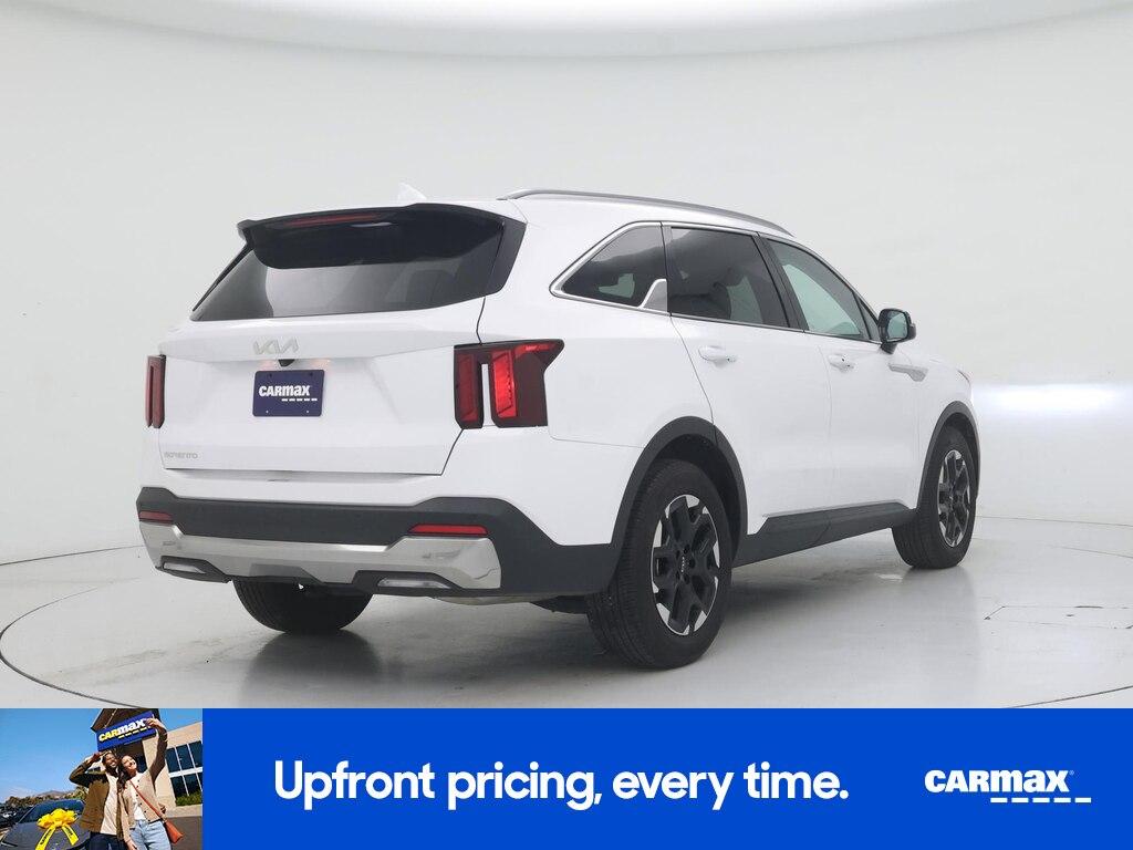 used 2024 Kia Sorento car, priced at $29,998