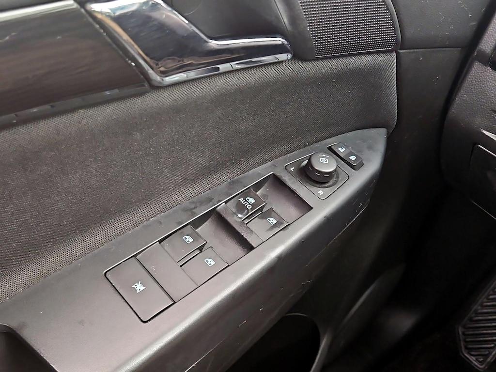 used 2015 Chevrolet Captiva Sport car, priced at $11,998