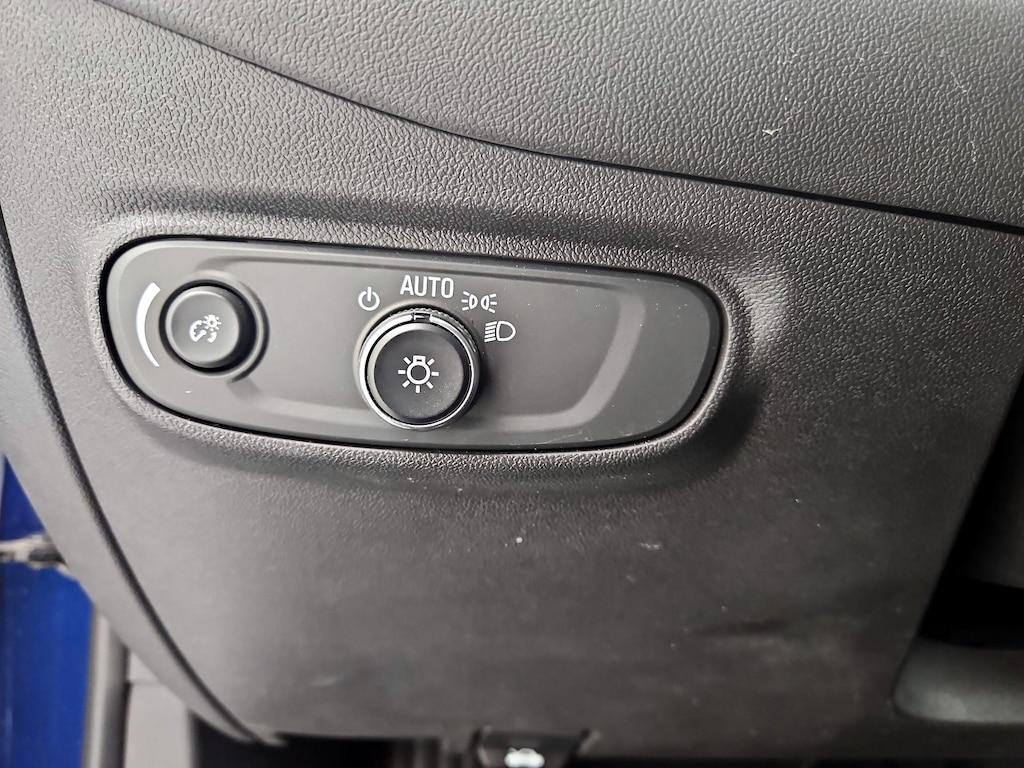 used 2023 Chevrolet Equinox car, priced at $20,998