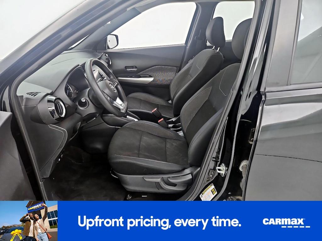 used 2020 Nissan Kicks car, priced at $13,998