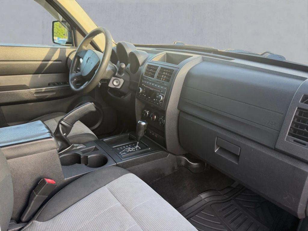 used 2007 Dodge Nitro car, priced at $3,500