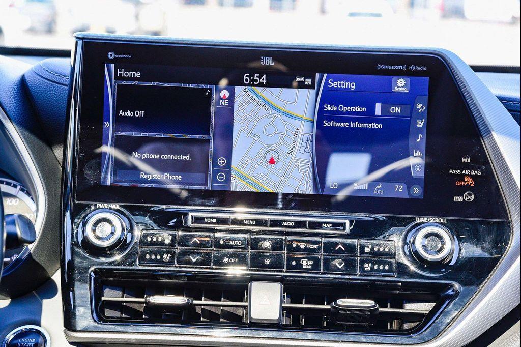 used 2022 Toyota Highlander car, priced at $37,491