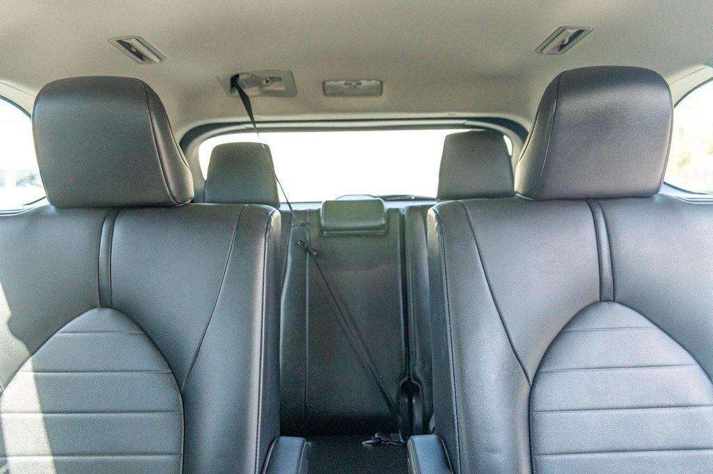 used 2021 Toyota Highlander car, priced at $30,643