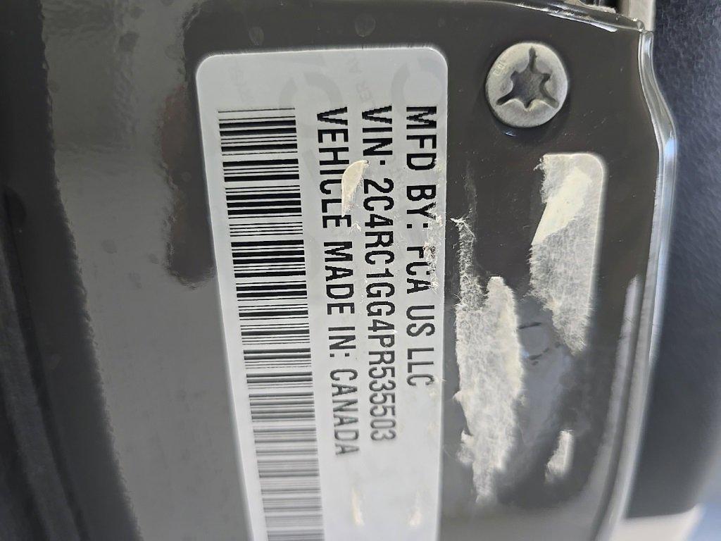 used 2023 Chrysler Pacifica car, priced at $28,700