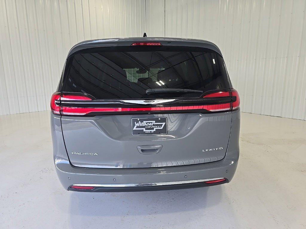 used 2023 Chrysler Pacifica car, priced at $28,700
