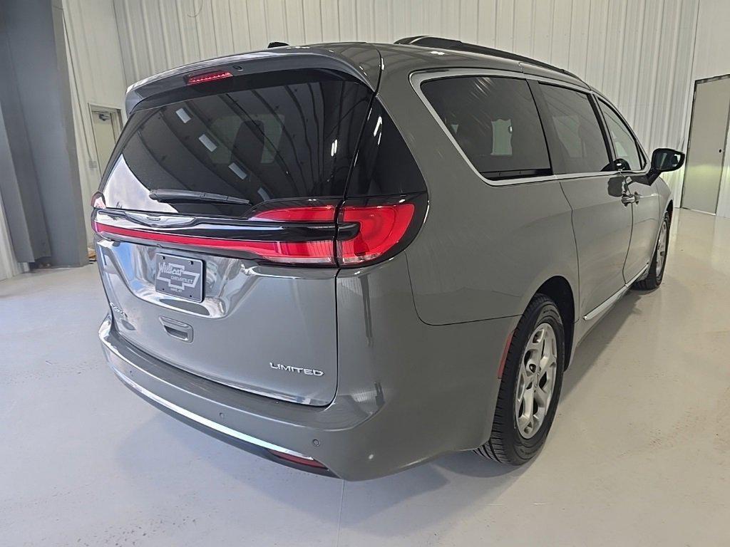 used 2023 Chrysler Pacifica car, priced at $28,700