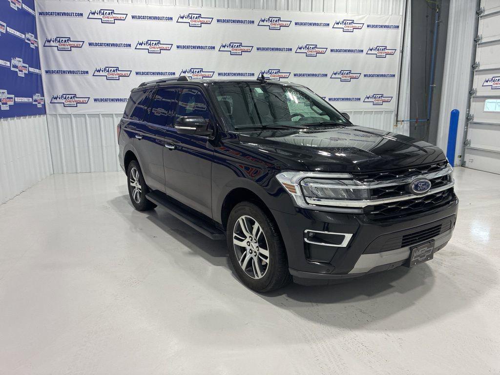 used 2024 Ford Expedition car, priced at $43,375