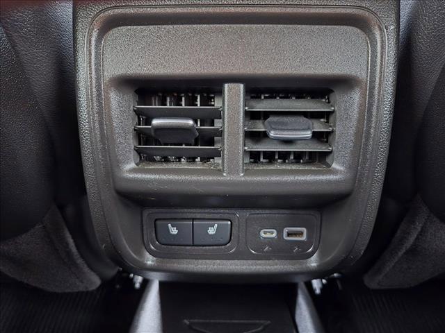 used 2024 Cadillac XT4 car, priced at $33,995