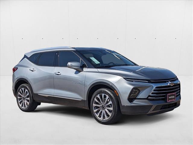 new 2025 Chevrolet Blazer car, priced at $45,702