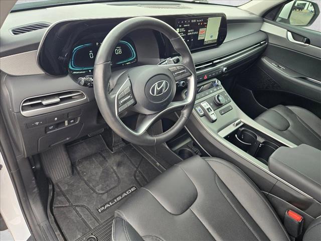 used 2025 Hyundai Palisade car, priced at $31,495