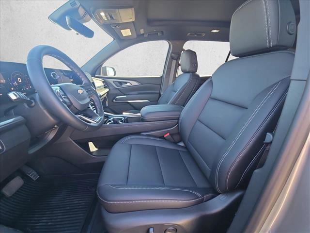 new 2026 Chevrolet Traverse car, priced at $44,353