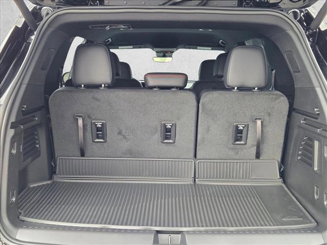 new 2026 Chevrolet Traverse car, priced at $49,011