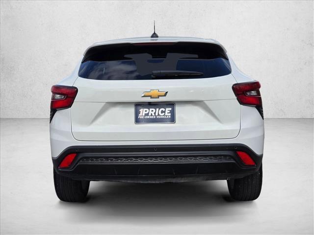 used 2025 Chevrolet Trax car, priced at $19,995