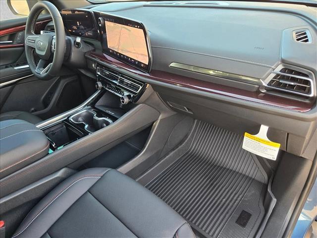 new 2026 Chevrolet Traverse car, priced at $49,011