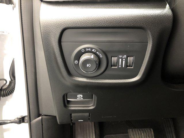 used 2024 Jeep Grand Cherokee car, priced at $37,988