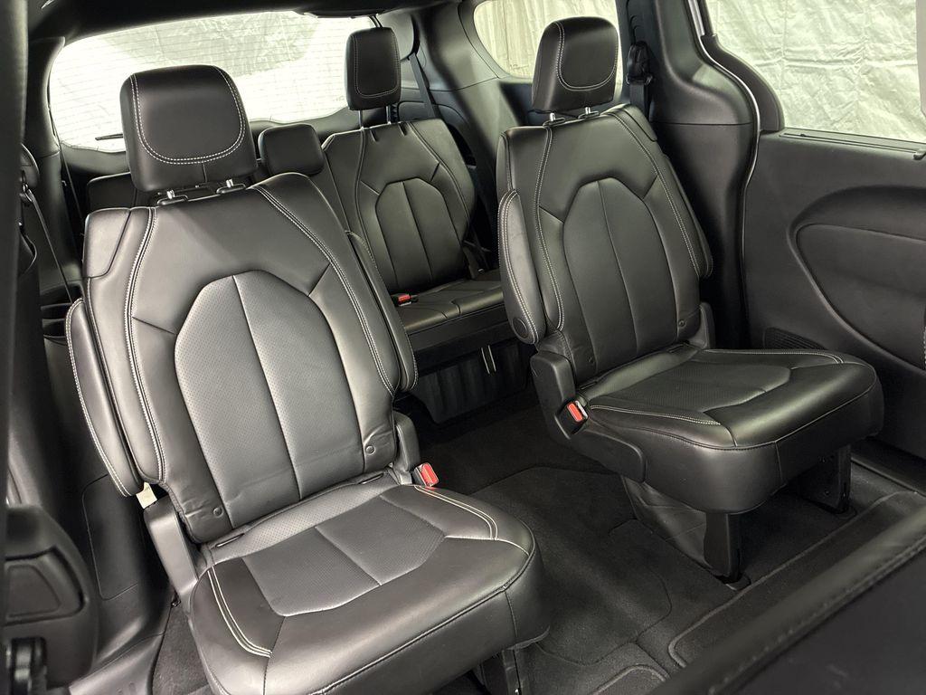 used 2024 Chrysler Pacifica car, priced at $39,338