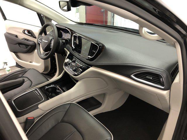 used 2024 Chrysler Pacifica car, priced at $36,988