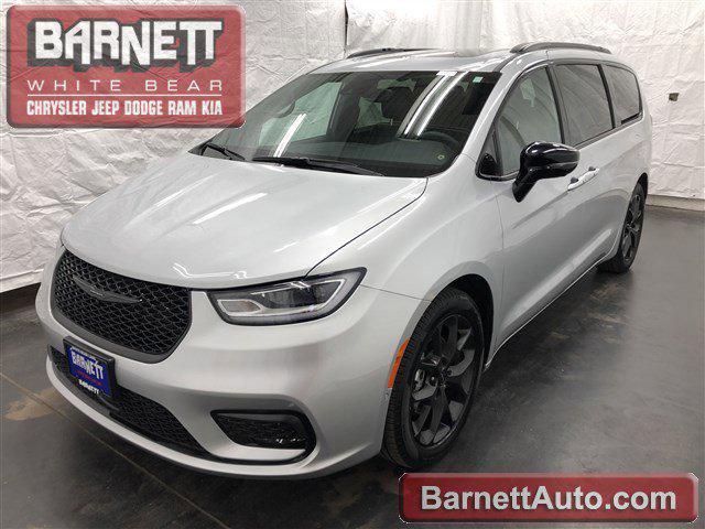 used 2024 Chrysler Pacifica car, priced at $40,950