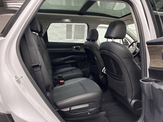 used 2023 Kia Sorento car, priced at $32,988