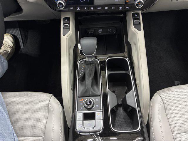 used 2025 Kia Telluride car, priced at $38,988