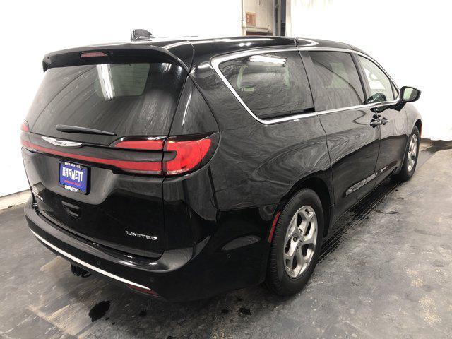 used 2024 Chrysler Pacifica car, priced at $39,988
