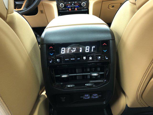 used 2024 Jeep Grand Cherokee car, priced at $50,999