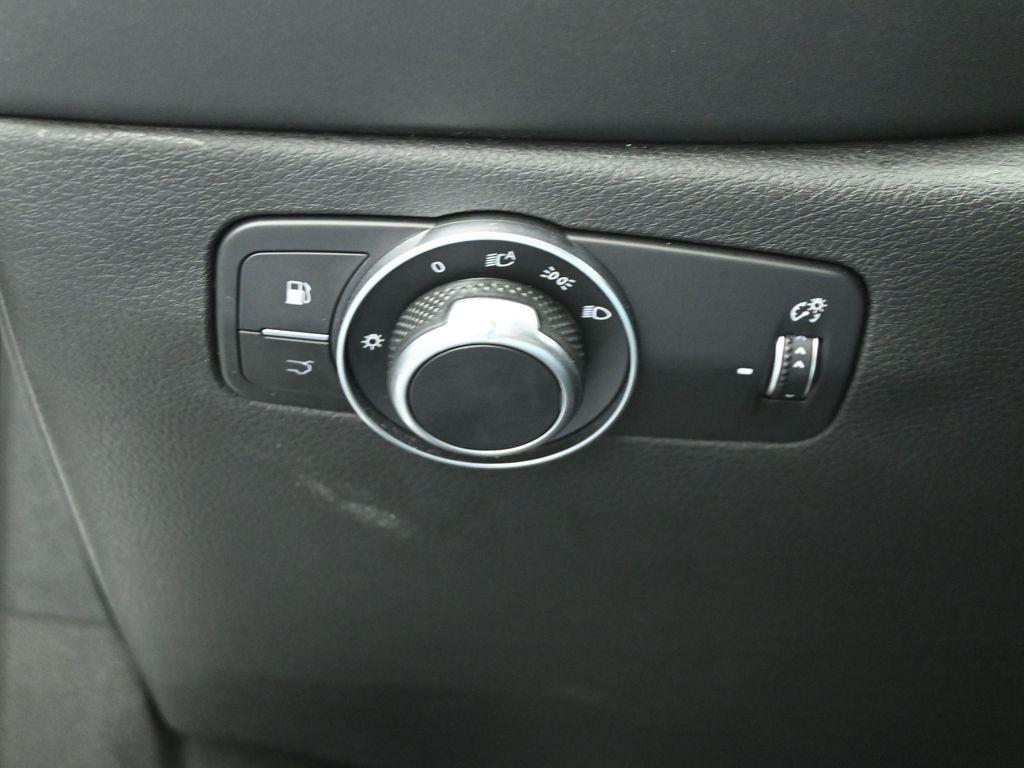 used 2024 Alfa Romeo Tonale car, priced at $26,998