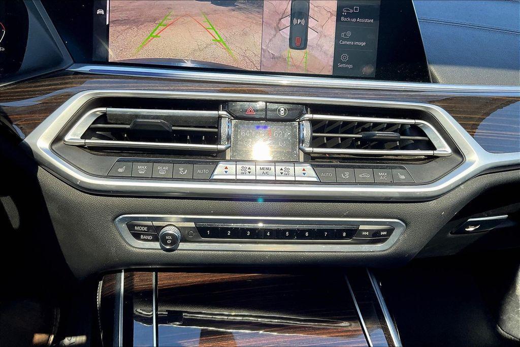 used 2021 BMW X7 car, priced at $36,994