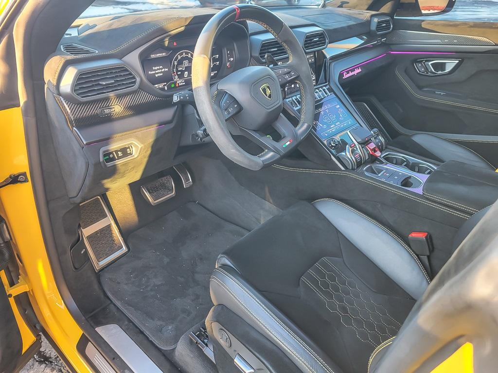 used 2023 Lamborghini Urus car, priced at $264,989