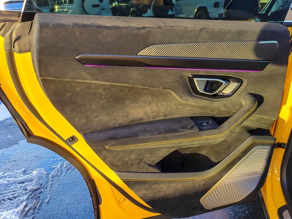 used 2023 Lamborghini Urus car, priced at $264,989