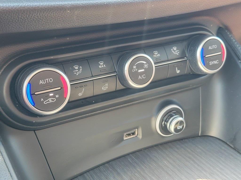 used 2022 Alfa Romeo Stelvio car, priced at $23,197