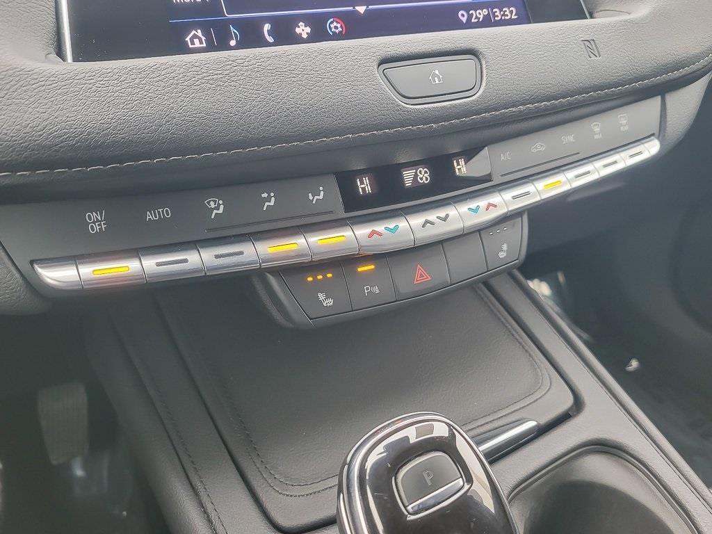 used 2020 Cadillac XT4 car, priced at $25,989