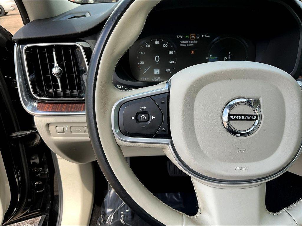used 2022 Volvo S60 Recharge Plug-In Hybrid car, priced at $25,598