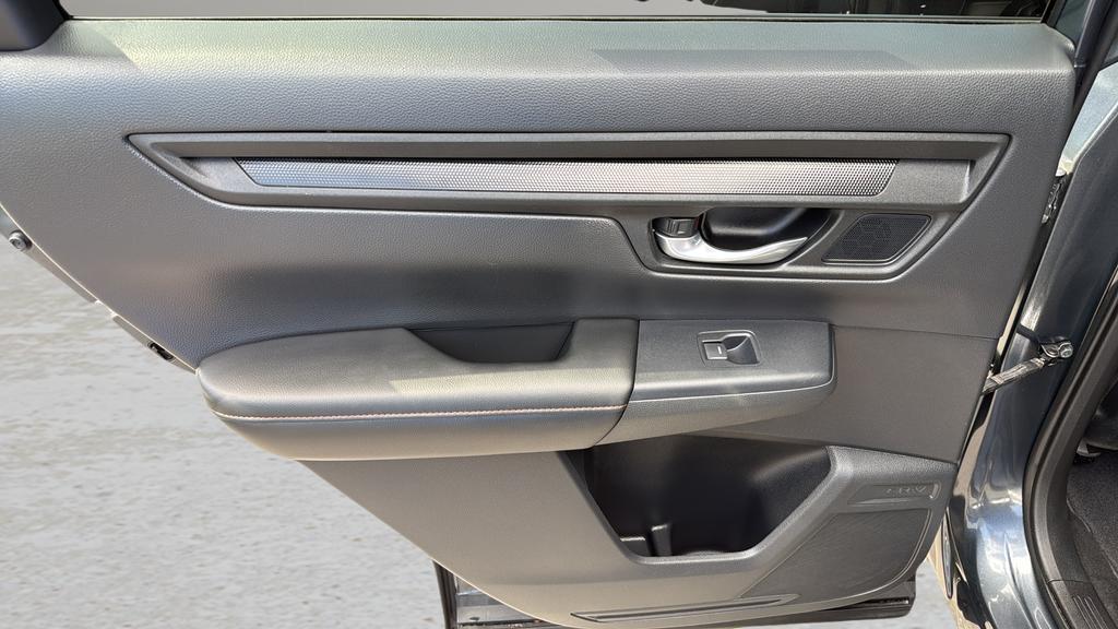 used 2025 Honda CR-V Hybrid car, priced at $29,312