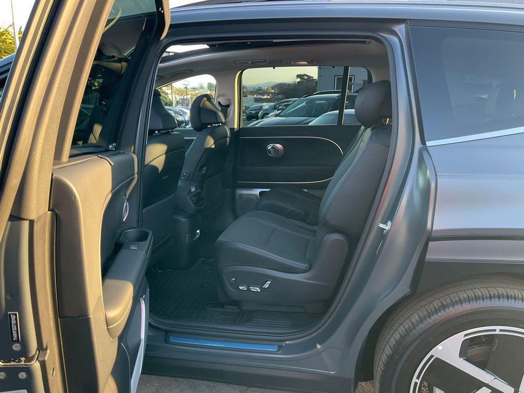 used 2026 Hyundai IONIQ 9 car, priced at $53,998